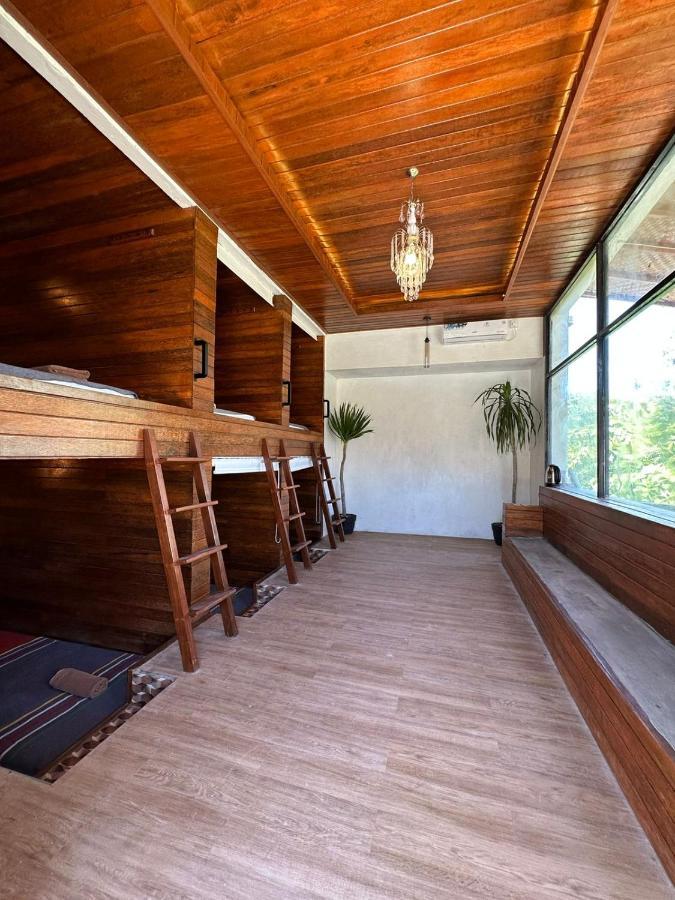 Penida Hills Hostel Batununggul Екстериор снимка