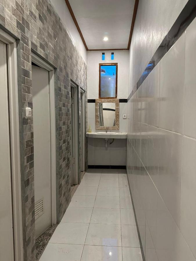 Penida Hills Hostel Batununggul Екстериор снимка