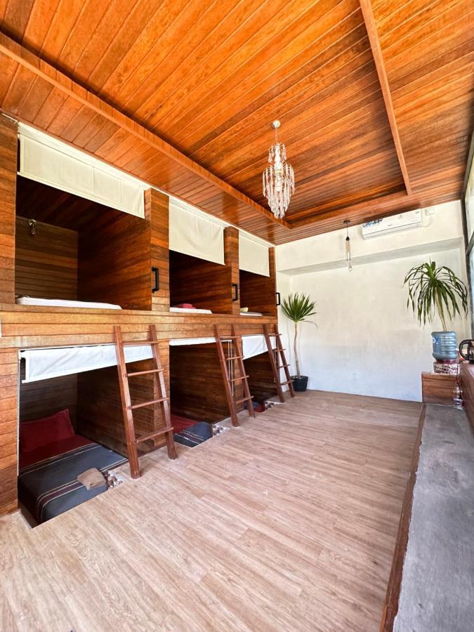 Penida Hills Hostel Batununggul Екстериор снимка
